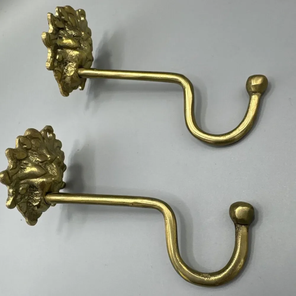 Vintage Brass Lion Head Curtain Holdbacks Tiebacks Wall Hooks Pair Mid Century
